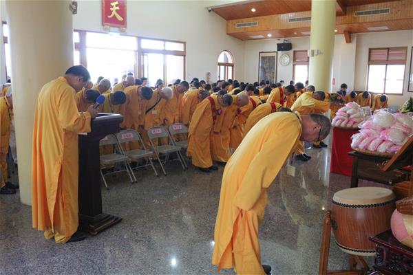 師尊聖誕祭典15